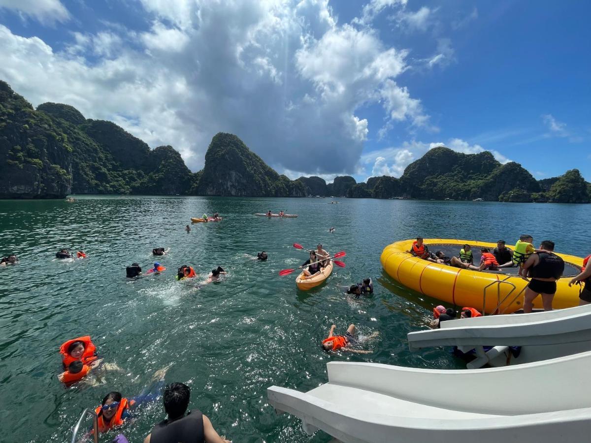 فندق Royal Cruise Halong Bay ها لونغ المظهر الخارجي الصورة