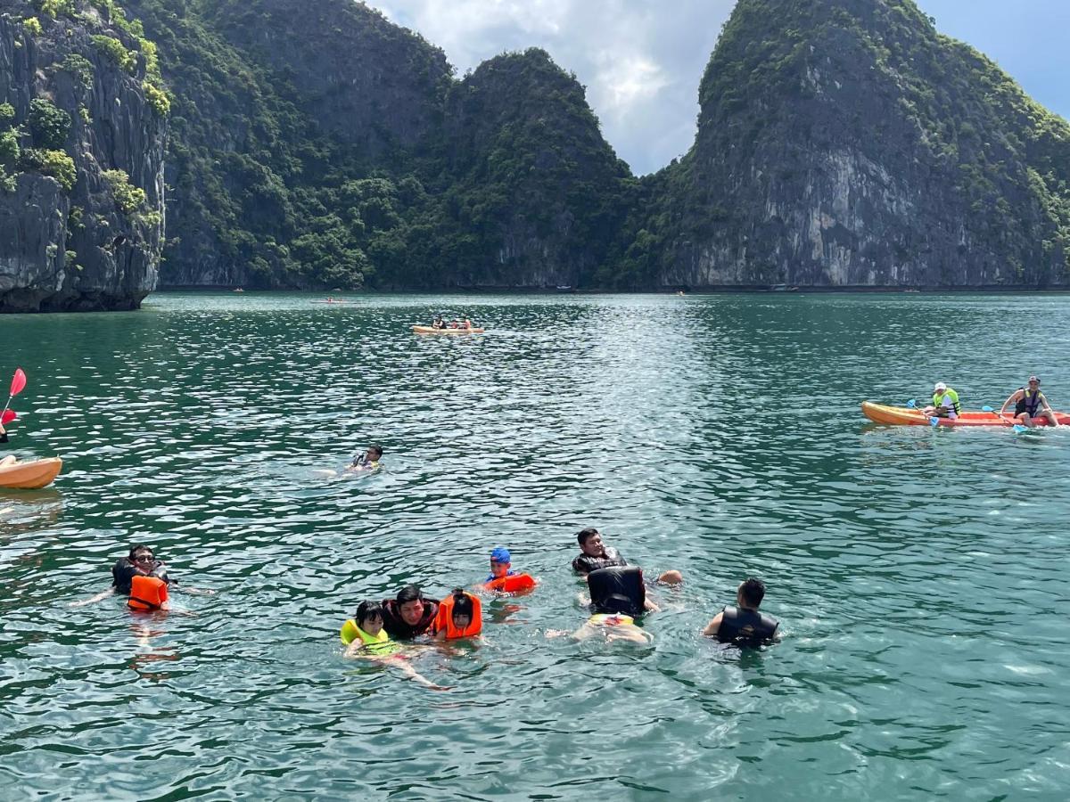 فندق Royal Cruise Halong Bay ها لونغ المظهر الخارجي الصورة