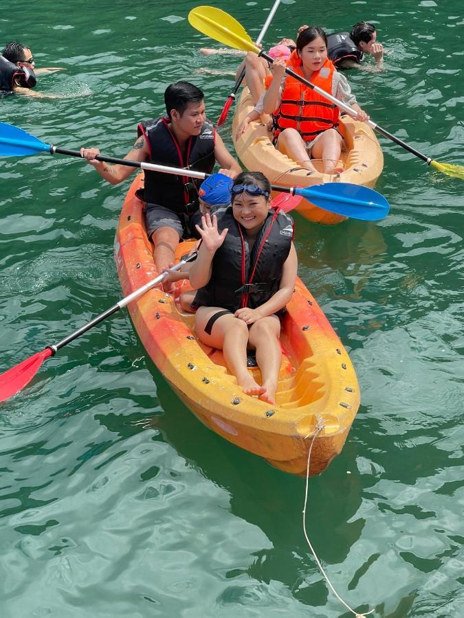 فندق Royal Cruise Halong Bay ها لونغ المظهر الخارجي الصورة