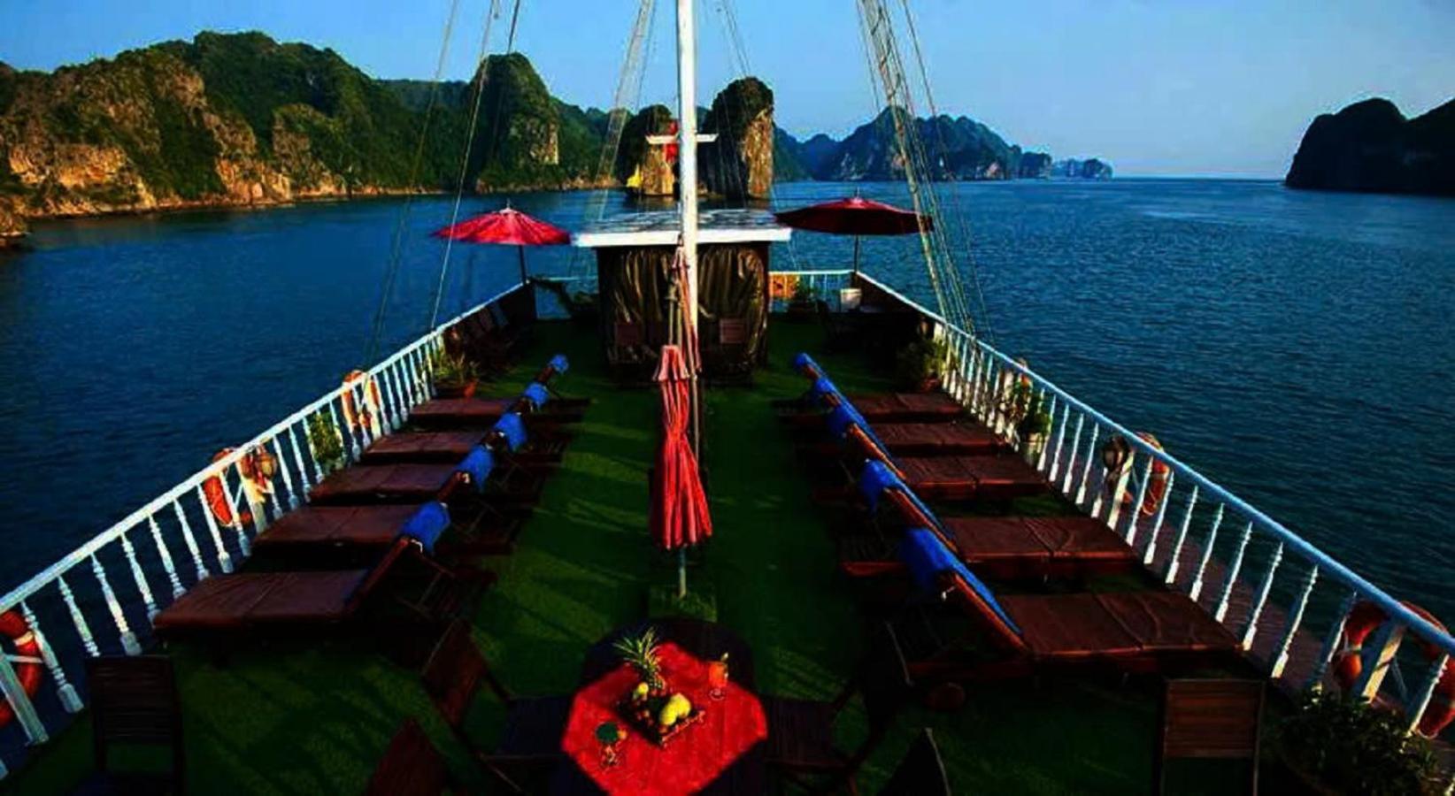 فندق Royal Cruise Halong Bay ها لونغ المظهر الخارجي الصورة